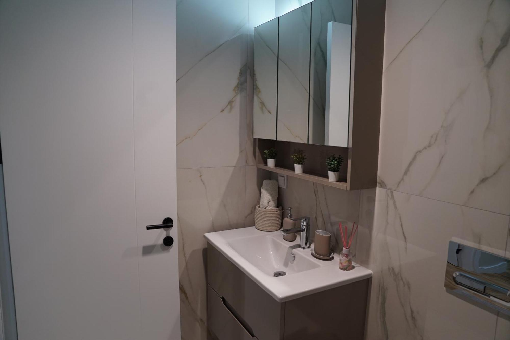 Diamond 72 Apartment , Skopje City - Center, Diamond Residences, Free Parking Ngoại thất bức ảnh